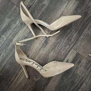 Sam Edelman heels in size 9. Color is cream